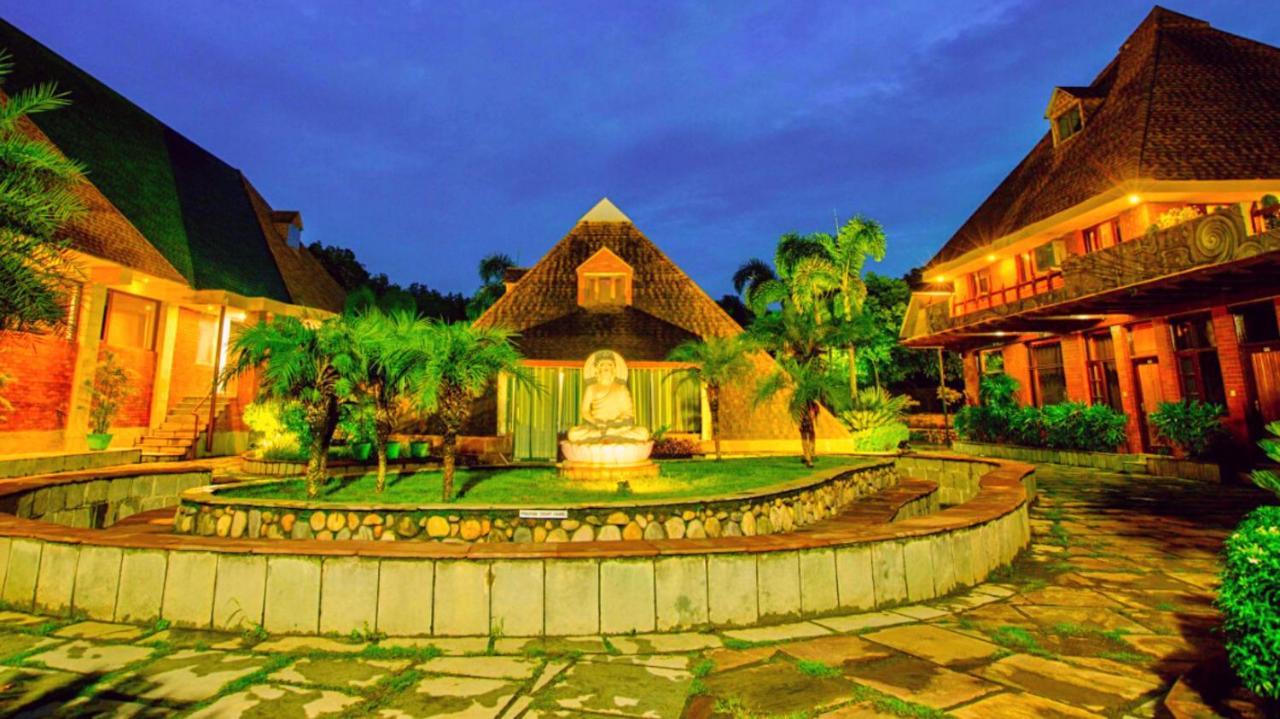Pyramid Home Divine - A Wellness Resort Dehradun Eksteriør bilde