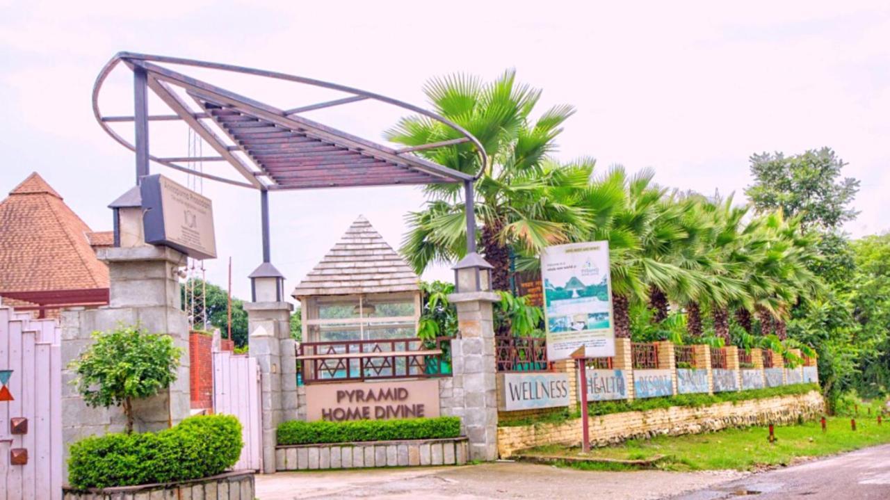 Pyramid Home Divine - A Wellness Resort Dehradun Eksteriør bilde